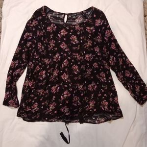 Torrid black long sleeve top with floral print front tie and eyelit back size 1